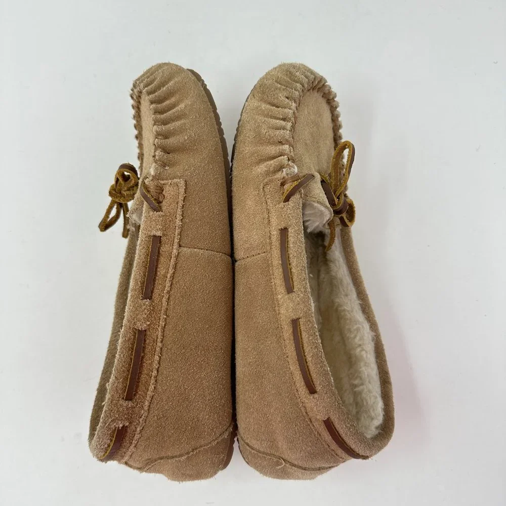 Minnetonka Suede Lined Slip on Moccasin Slippers Shoes Tan Girl Sz 4